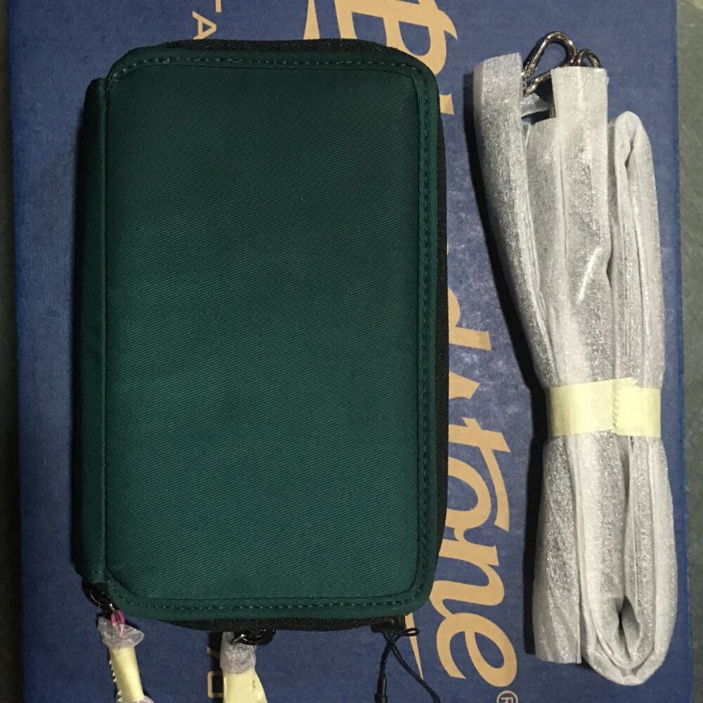 Vera Bradley Midtown RFID All in One Crossbody - Picture 2 of 7